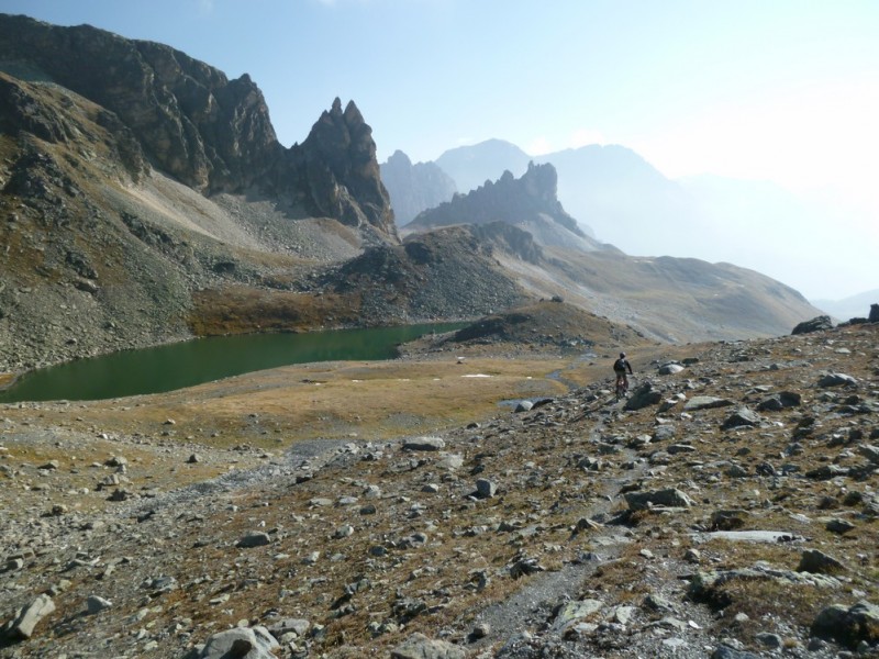 Lac Chardonnet : après on va +/- perdre le sentier !?