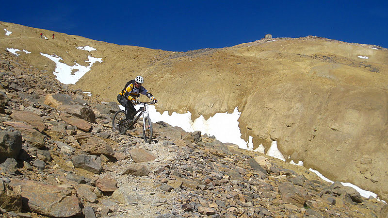 Descente du Thabor : De haut en bas, section bien cyclable.