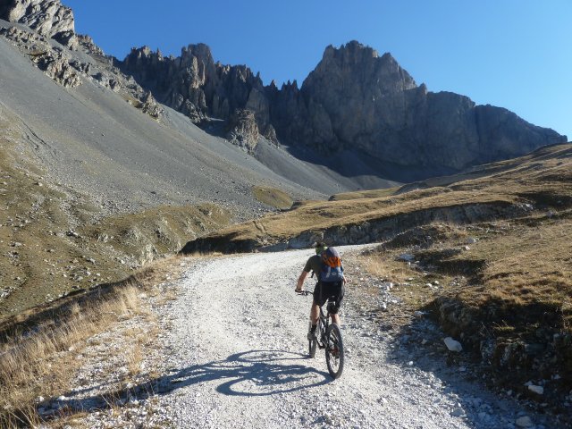 #1 Piste du Camp des Rochilles : ciel limpide Piste du Camp des Rochilles : ciel limpide