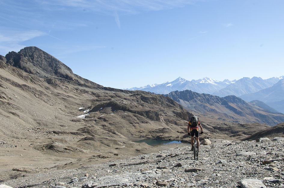 #24 Aiguille d Aiguille d'Artanavaz : Pour le moment ça roule !!