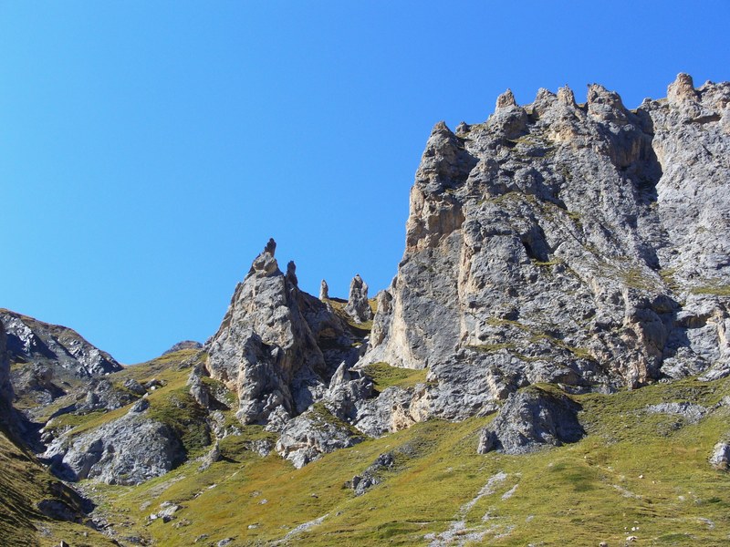#7 Vallée des Avals : Paysages variés ... Vallée des Avals : Paysages variés ...