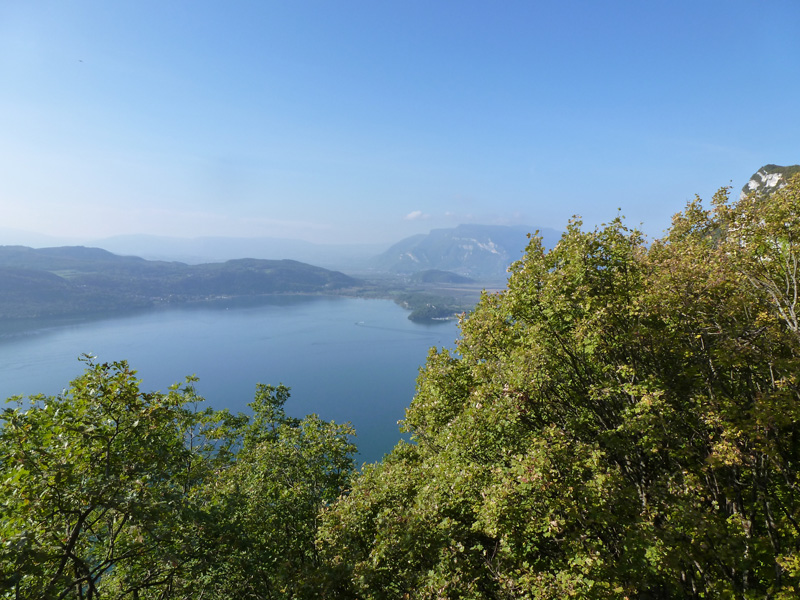 #3 le lac du Bourget : depuis sous le col de la Chambotte le lac du Bourget : depuis sous le col de la Chambotte