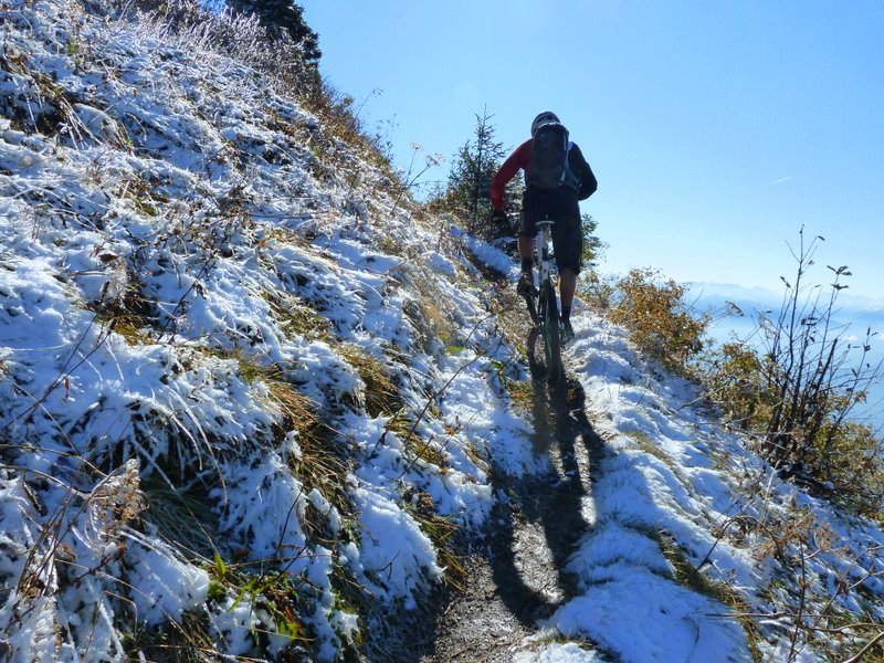 #5 Col de la Cochette : Terrain gelé, bon grip, tout se passe encore bien Col de la Cochette : Terrain gelé, bon grip, tout se passe encore bien