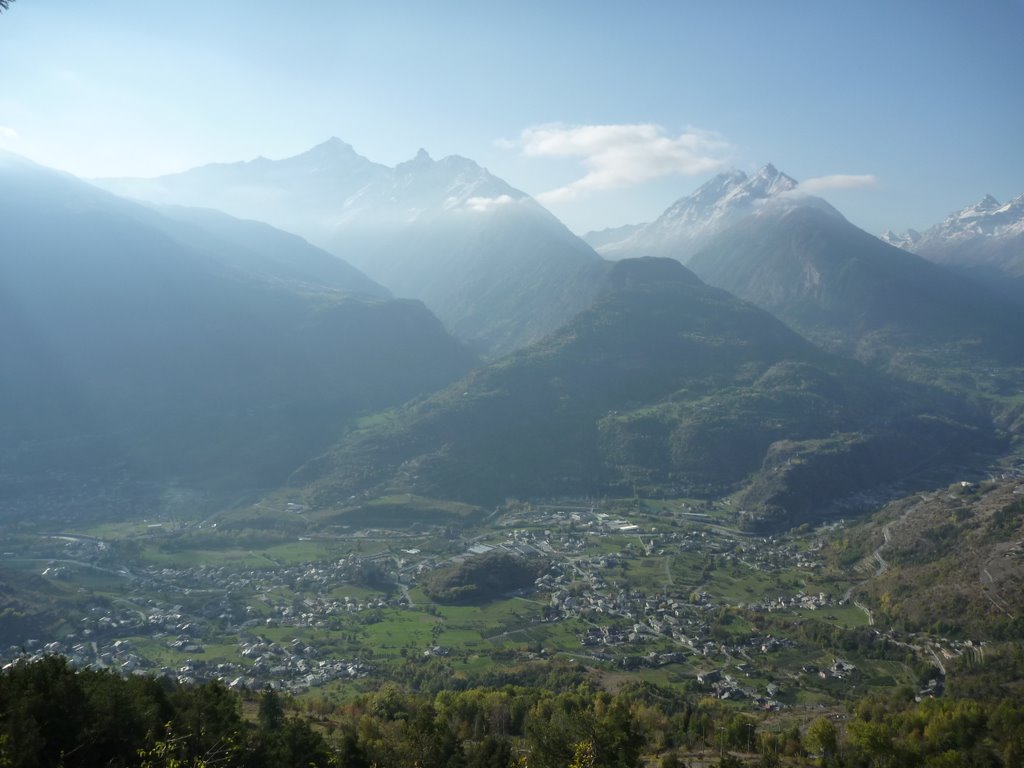 #1 Fallere : Beaux jeux de lumière dans les brumes ce matin Fallere : Beaux jeux de lumière dans les brumes ce matin