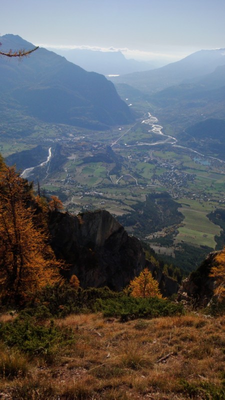 #5 Vue sur le Guillestrois : Petit coup d Vue sur le Guillestrois : Petit coup d'oeil avant d'attaquer la descente de 1000m sur la Font!