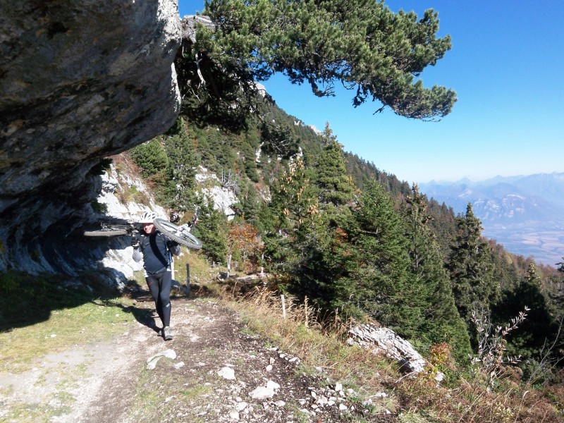 #7 le chemin : le surplomb le chemin : le surplomb