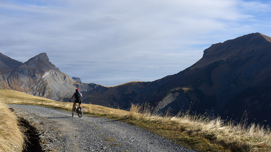 #2 Col du Niard : entre la Miaz et Croisse Baulet Col du Niard : entre la Miaz et Croisse Baulet