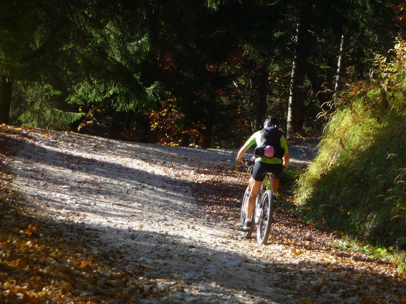 #4 La montée au Près : Valérie en plein effort La montée au Près : Valérie en plein effort