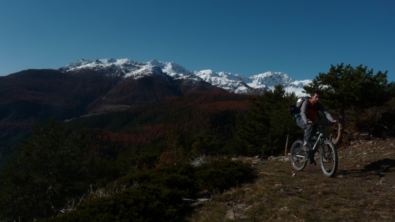 #1 vers le Rouet : Arrivée au Rouet vers le Rouet : Arrivée au Rouet