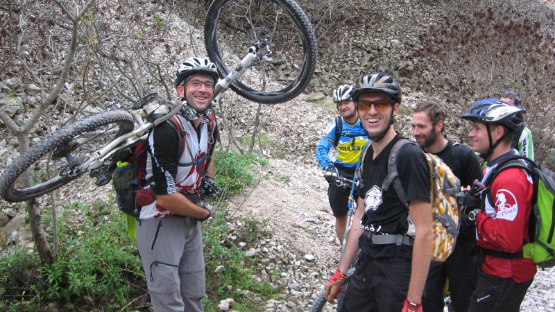 #7 Le Spat Portage : on porte aussi dans les calanques, c Le Spat Portage : on porte aussi dans les calanques, c'est du VDM !