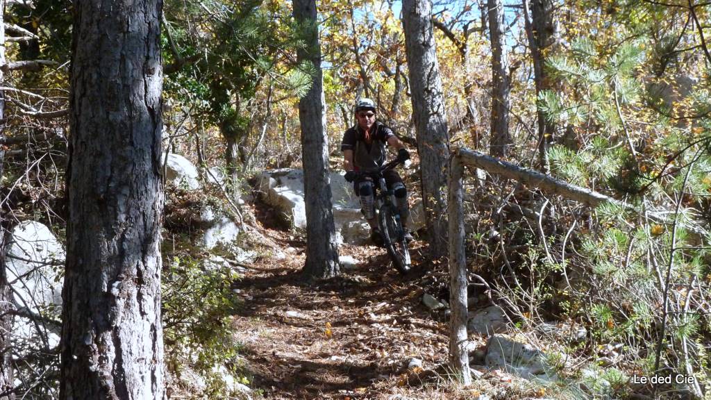 combe de Travignon : Gilles après le passage d'une belle marche bien raide