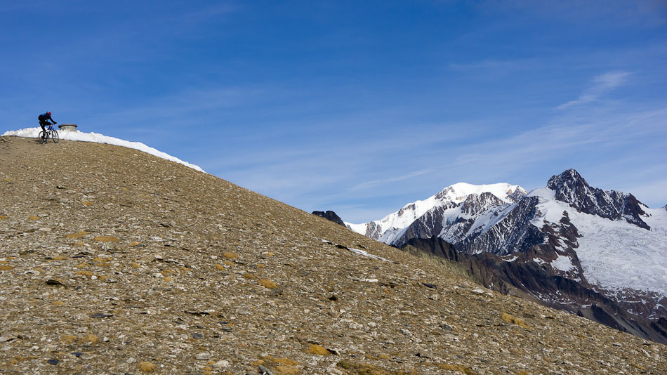 #20 Tof au sommet : Mont-Blanc et aiguille des Glaciers Tof au sommet : Mont-Blanc et aiguille des Glaciers