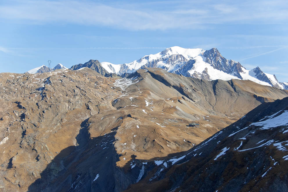 #10 Crête des Gittes : Vue sur l Crête des Gittes : Vue sur l'ensemble du cirque, col du Bonhomme et de la Croix du Bonhomme, T$ête S et N des Fours, Mont Blanc