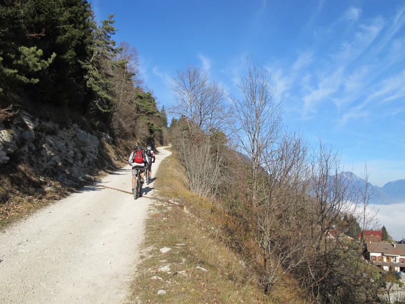 #3 fini la route : p fini la route : p'tin de piste