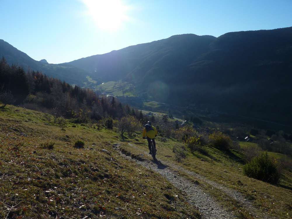 #24 Final sur la Bottière : une descente de plus de 1000m, Top ! Final sur la Bottière : une descente de plus de 1000m, Top !