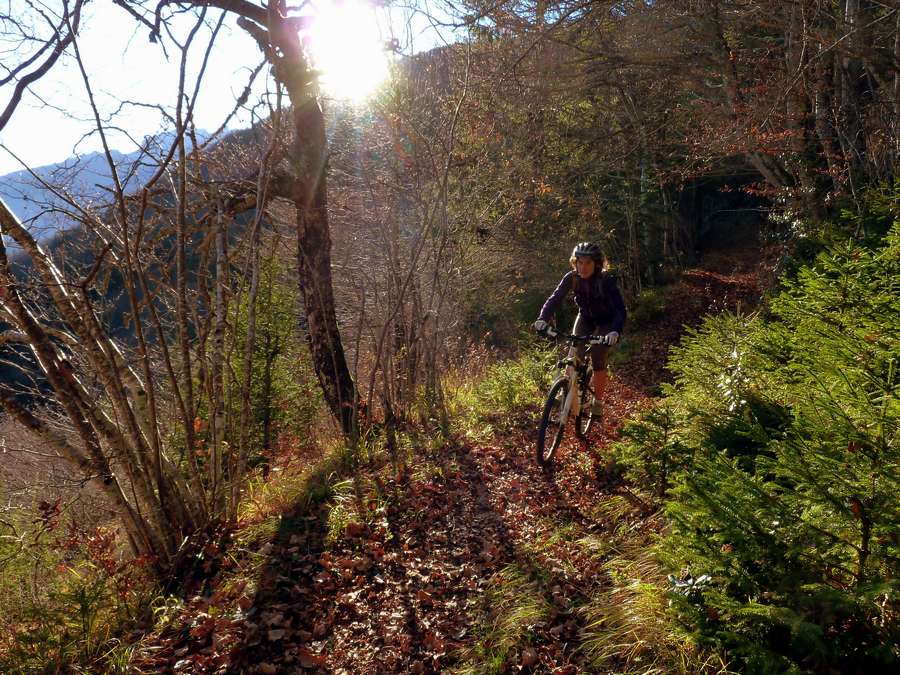 #10 Roche Veyrand : Sentier douceur Roche Veyrand : Sentier douceur
