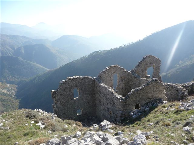 #5 roccasparviera : fantastique roccasparviera roccasparviera : fantastique roccasparviera