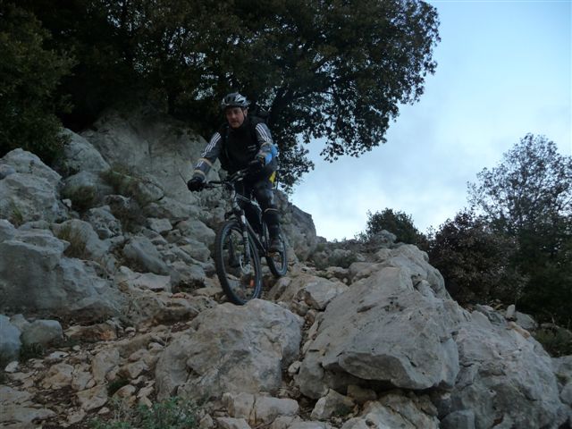 #4 gianluca en action : gianluca en action sur le vtt du decathlon gianluca en action : gianluca en action sur le vtt du decathlon