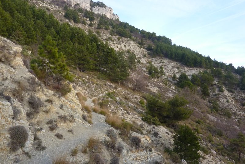 La régalade : Traversée ascendante sous les barres du Baudon