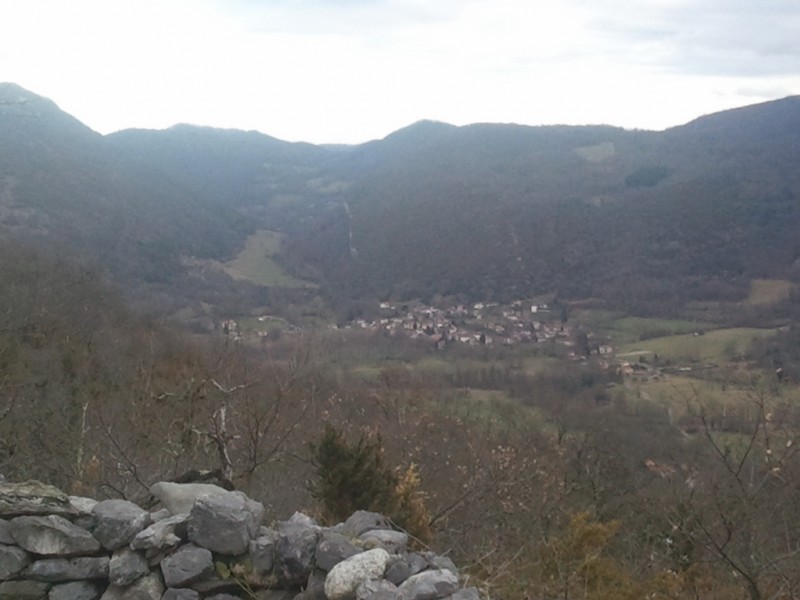 #7 Depuis Notre Dame du Bien : En bas, le village de Malvezie Depuis Notre Dame du Bien : En bas, le village de Malvezie