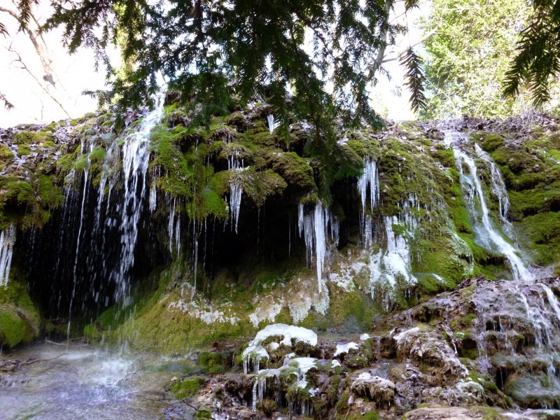 #11 -11- : les stalactites du moulin de St Pons -11- : les stalactites du moulin de St Pons