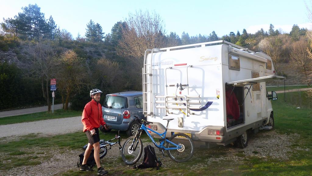 #2 Bivouac : départ imminent Bivouac : départ imminent
