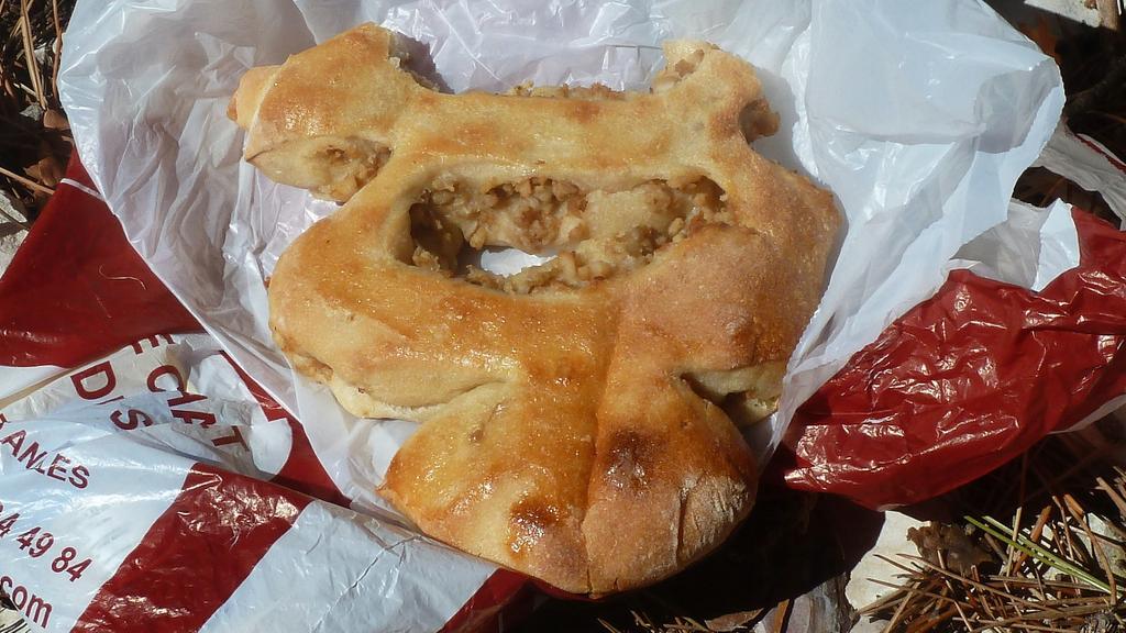 #7 Fougasse : Aïe aïe aïe, on en a gardé un bout pour le retour! Fougasse : Aïe aïe aïe, on en a gardé un bout pour le retour!