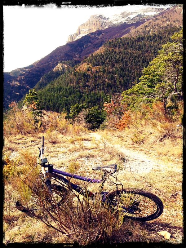 #2 Une dernière pour la route : C Une dernière pour la route : C'est sec comme dans le sud et c'est super pour le VTT mais p'tre pas pour la nature!