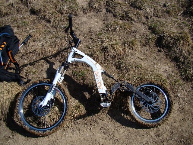 #7 Mountainskyver : Le Kibo carbon déplié pour la descente Mountainskyver : Le Kibo carbon déplié pour la descente
