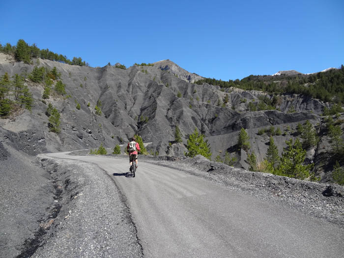 #17 Montée dans les terres noires Montée dans les terres noires