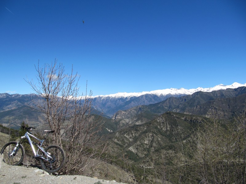 #3 L L'Imberguet : Panorama "pas tant pire" au bout de la piste du Col de la Porte