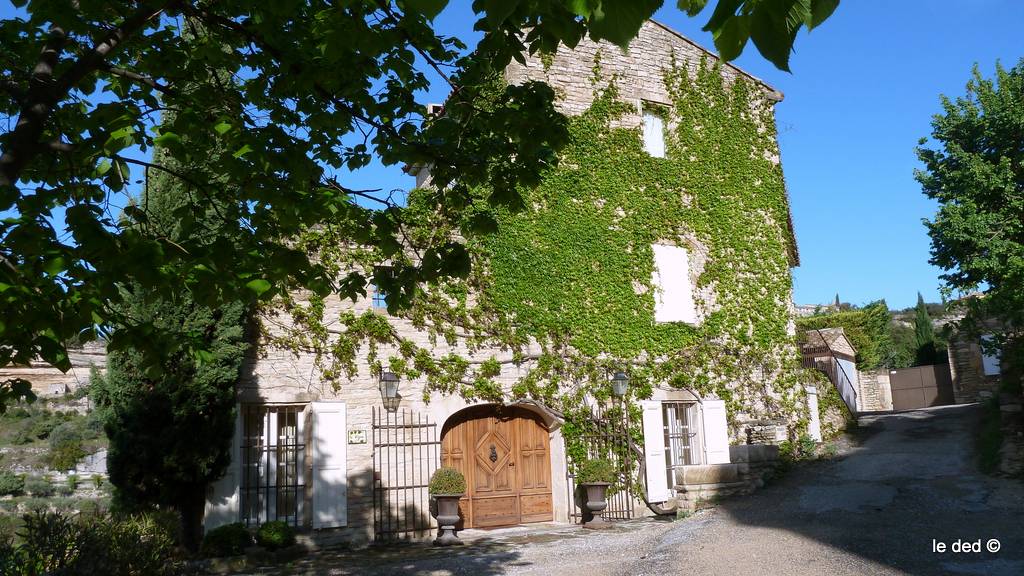 #2 Bâtisse : Cette façade vaut des points Bâtisse : Cette façade vaut des points