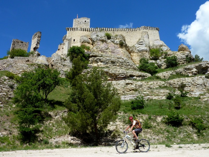 #10 Château de Boulbon : La note touristique ! Château de Boulbon : La note touristique !