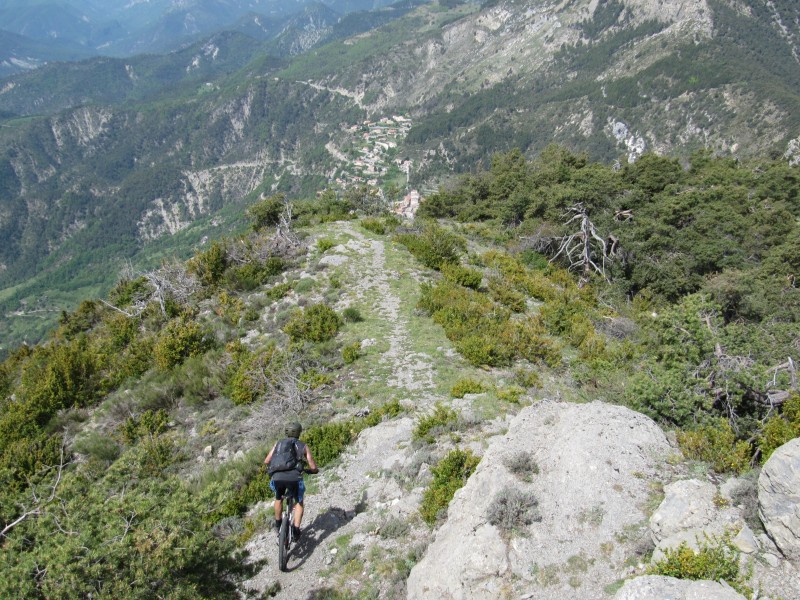 #6 Mt Vial : Toudon en contrebas Mt Vial : Toudon en contrebas