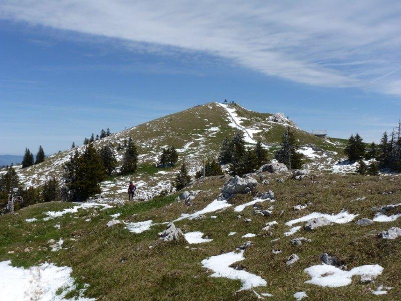 #8 Le sommet vue depuis le Sud : encore pas mal de neige Le sommet vue depuis le Sud : encore pas mal de neige