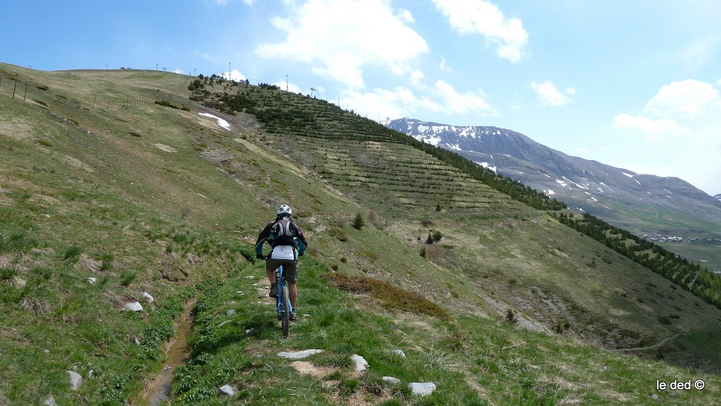 #11 sentier du canal de Sarrasin : bien roulant et rapide sentier du canal de Sarrasin : bien roulant et rapide
