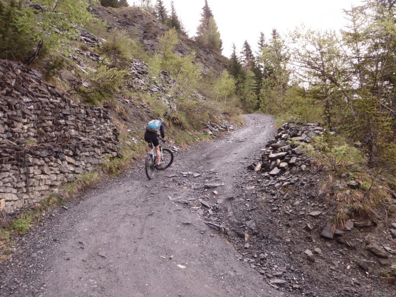 #1 bonne pente n°1 : Dur Dur ça zig zag bonne pente n°1 : Dur Dur ça zig zag