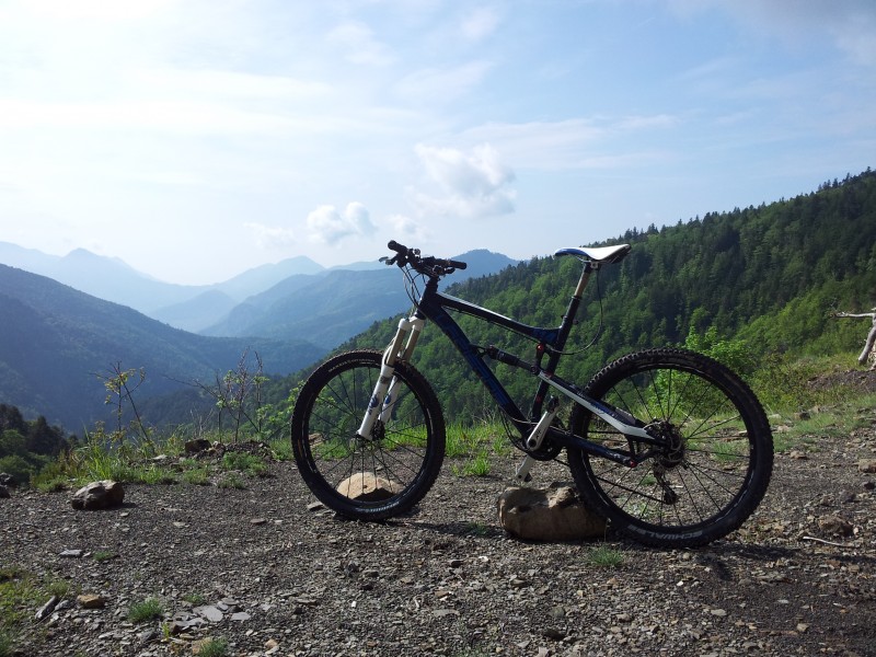 #2 Mon tout beau ! : Depuis la piste vers la baisse de Beccas. Mon tout beau ! : Depuis la piste vers la baisse de Beccas.