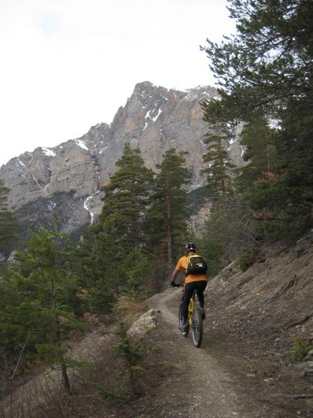 #3 l l'Ours : Descente sous la Tête d'Aval.