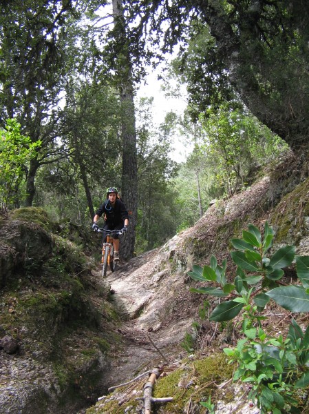 #4 Descente sur Zonza : Très joueuses ces dalles en granit Descente sur Zonza : Très joueuses ces dalles en granit