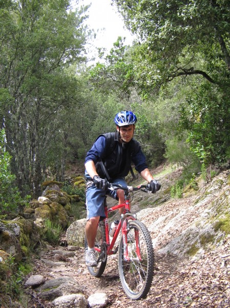 #3 Descente sur Zonza : Mon frère se débrouille plutôt pas mal pour un néo parisien qui ne roule plus ! Descente sur Zonza : Mon frère se débrouille plutôt pas mal pour un néo parisien qui ne roule plus !