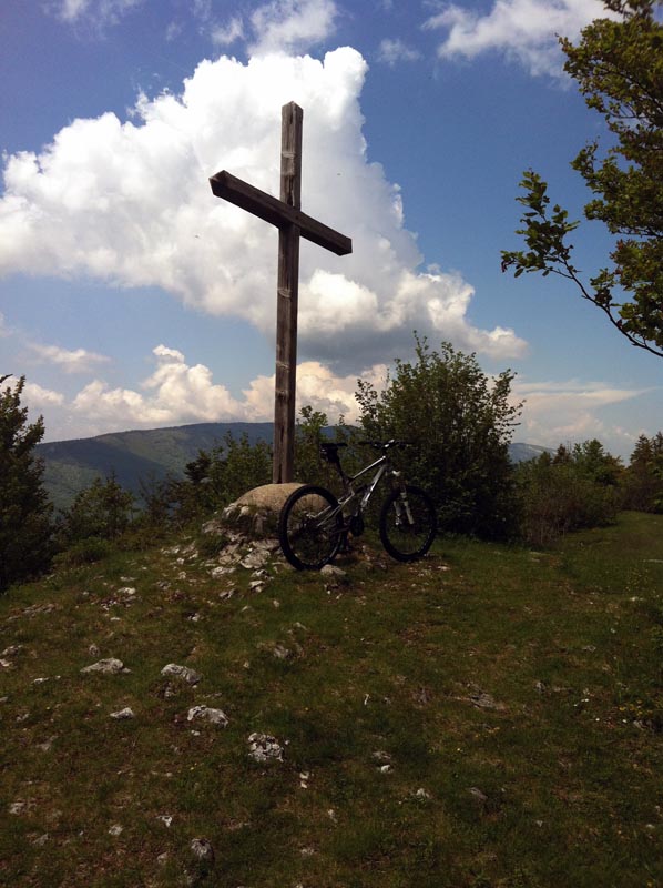 #3 croix des Suifs : Au sommet de cette sortie croix des Suifs : Au sommet de cette sortie