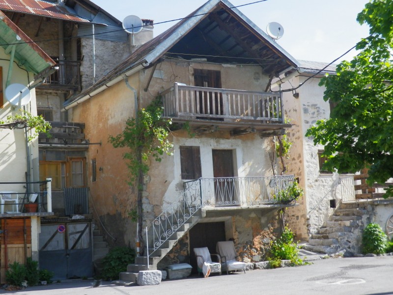 #1 sauze : maison traditionelle sauze : maison traditionelle