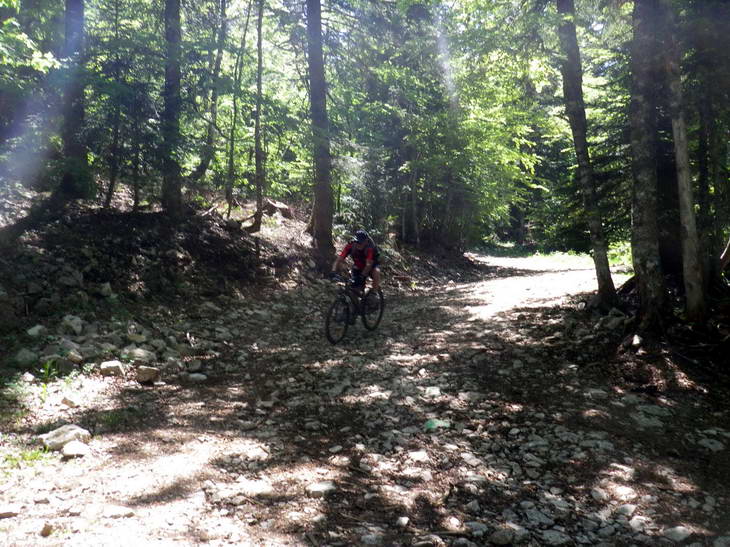 #13 Un peu de caillasse : Retour vers Rousset... Un peu de caillasse : Retour vers Rousset...