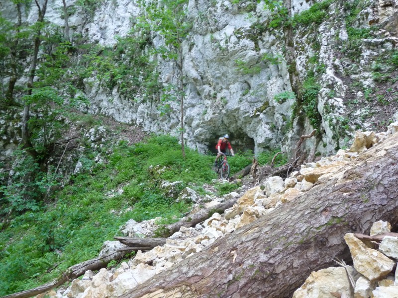 #3 Éboulement : Éboulement sous la falaise Éboulement : Éboulement sous la falaise