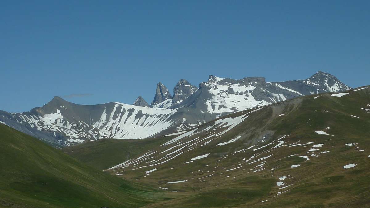 Aiguilles d'Arves : ça sent le printemps