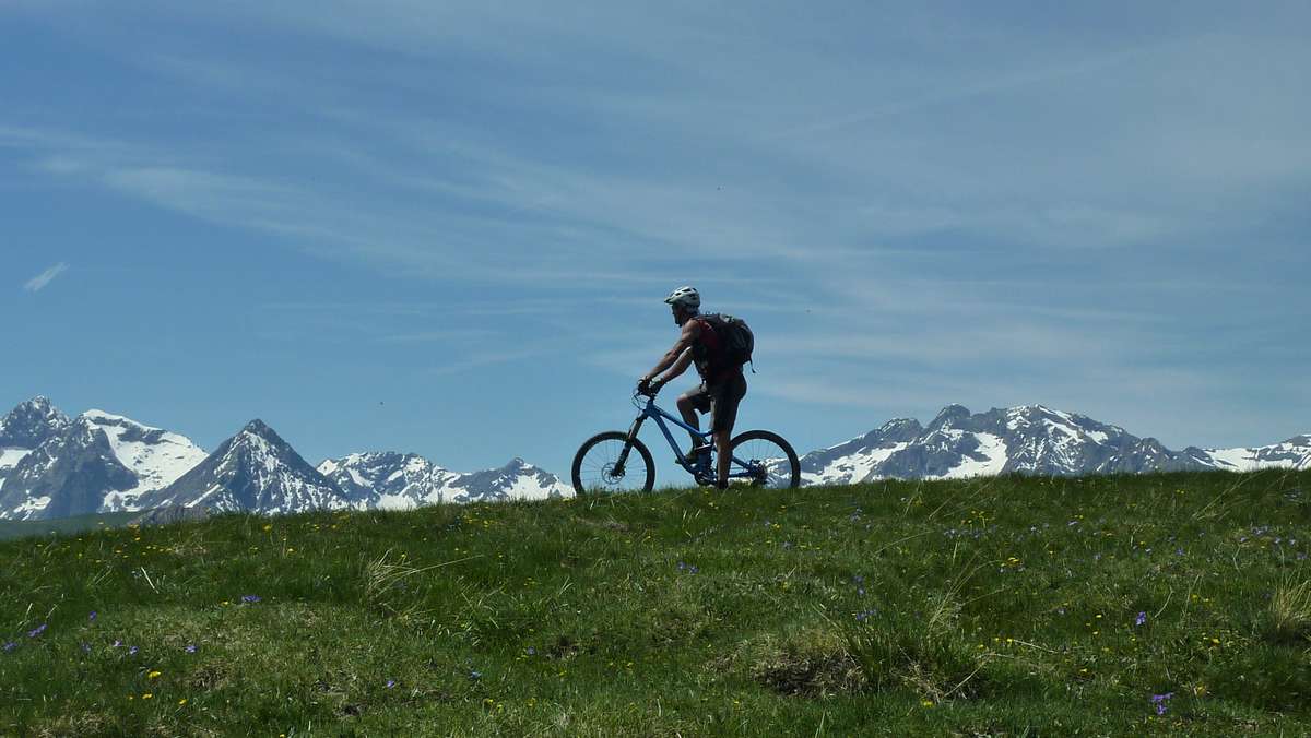 #5 Le Ded : en attendant les 2 boulets, on admire le paysage ! Le Ded : en attendant les 2 boulets, on admire le paysage !