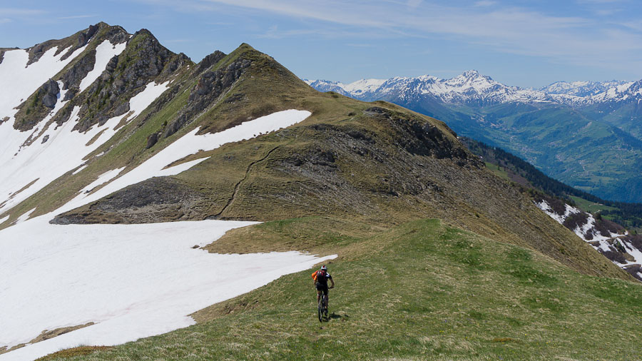 Quermoz en vue : devant les glaciers de la Vanoise