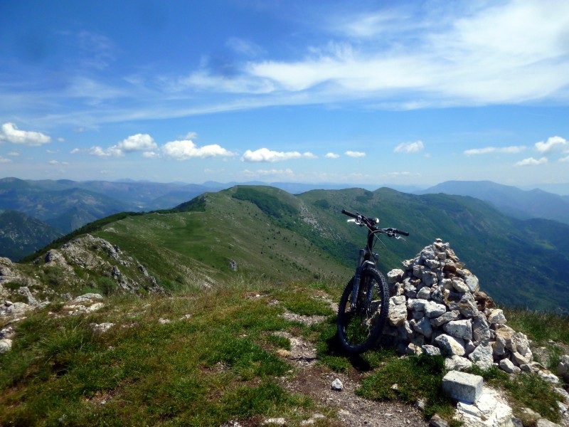 coté SUD : La superbe et interminable crête à parcourir