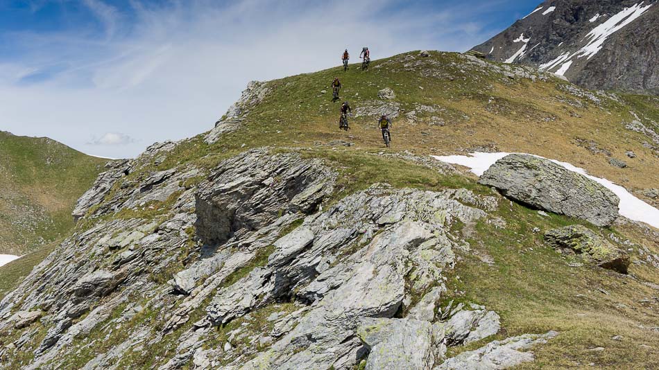 #13 Sous le lac des Moutons : belle croupe Sous le lac des Moutons : belle croupe